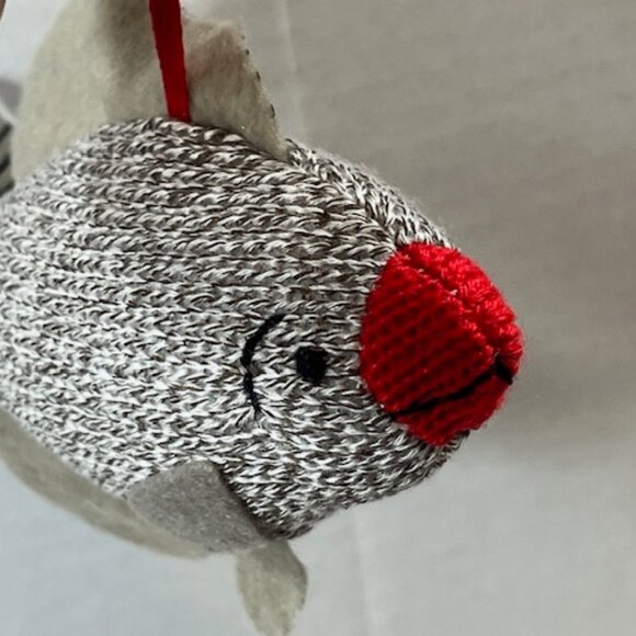 Stuffed Fish Plush Christmas Holiday Décor Hanging Ornament 5.5"x4" - Picture 4 of 11